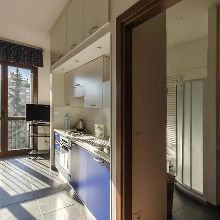 Realkasa Station Flat Болонья